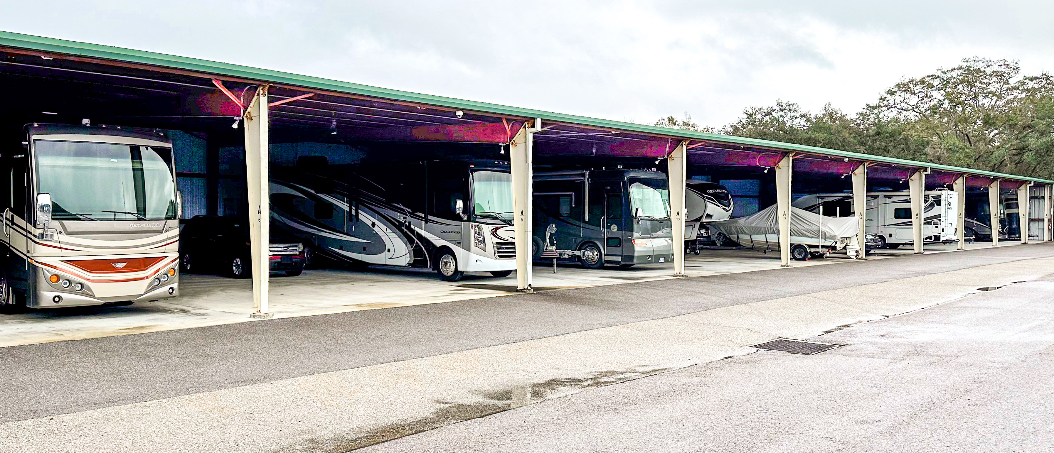 Covered RV Parking & Storage In Palm Harbor